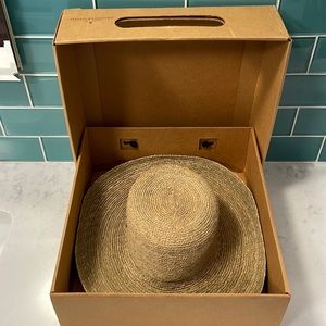 HELEN KAMINSKI 12 PROVENCE 100% RAFFIA NATURAL TEA COLOR ONE SIZE WITH BOX